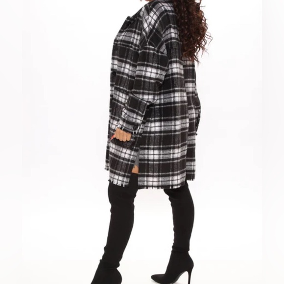 Shacket - Picture 3 of 5